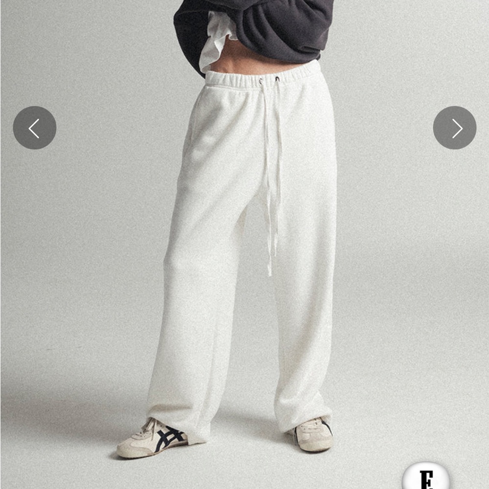 Elwood UNISEX core straight legged sweatpants - Picture 3 of 4